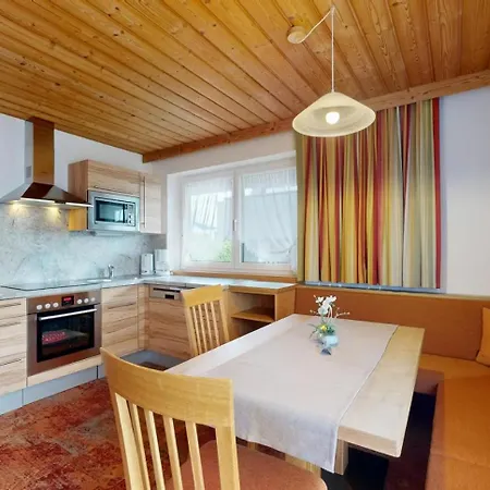 Foidl * Sankt Johann in Tirol