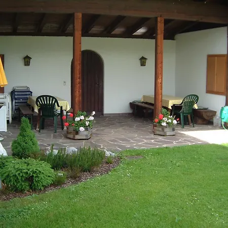 Foidl Apartment *