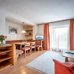 Foidl * Sankt Johann in Tirol